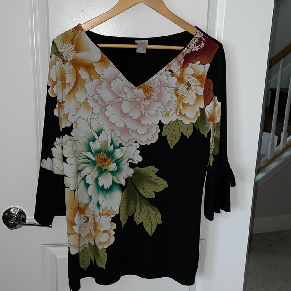 Chico’s ladies top